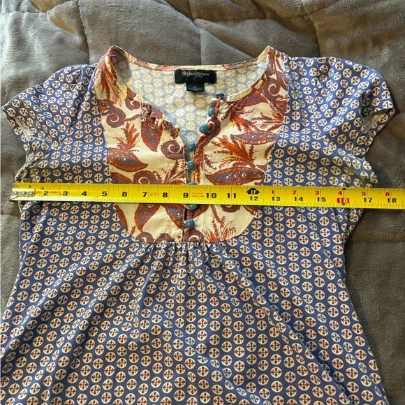 4/$25 Style & Co. Shirt - PP - Picture 5 of 6